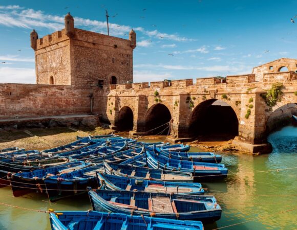 Essaouira Travel Guide 2026 – Beach, Medina & Seafood
